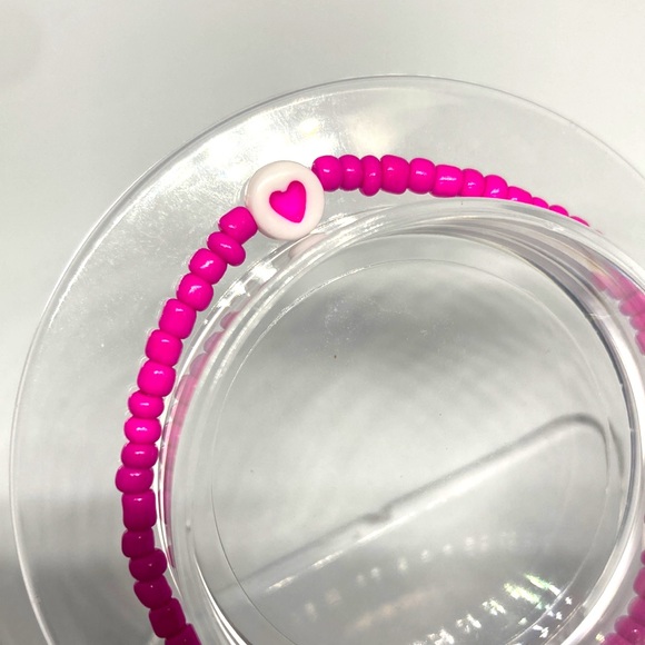 💕 Pink Beads Bracelet 💕 - Picture 2 of 2